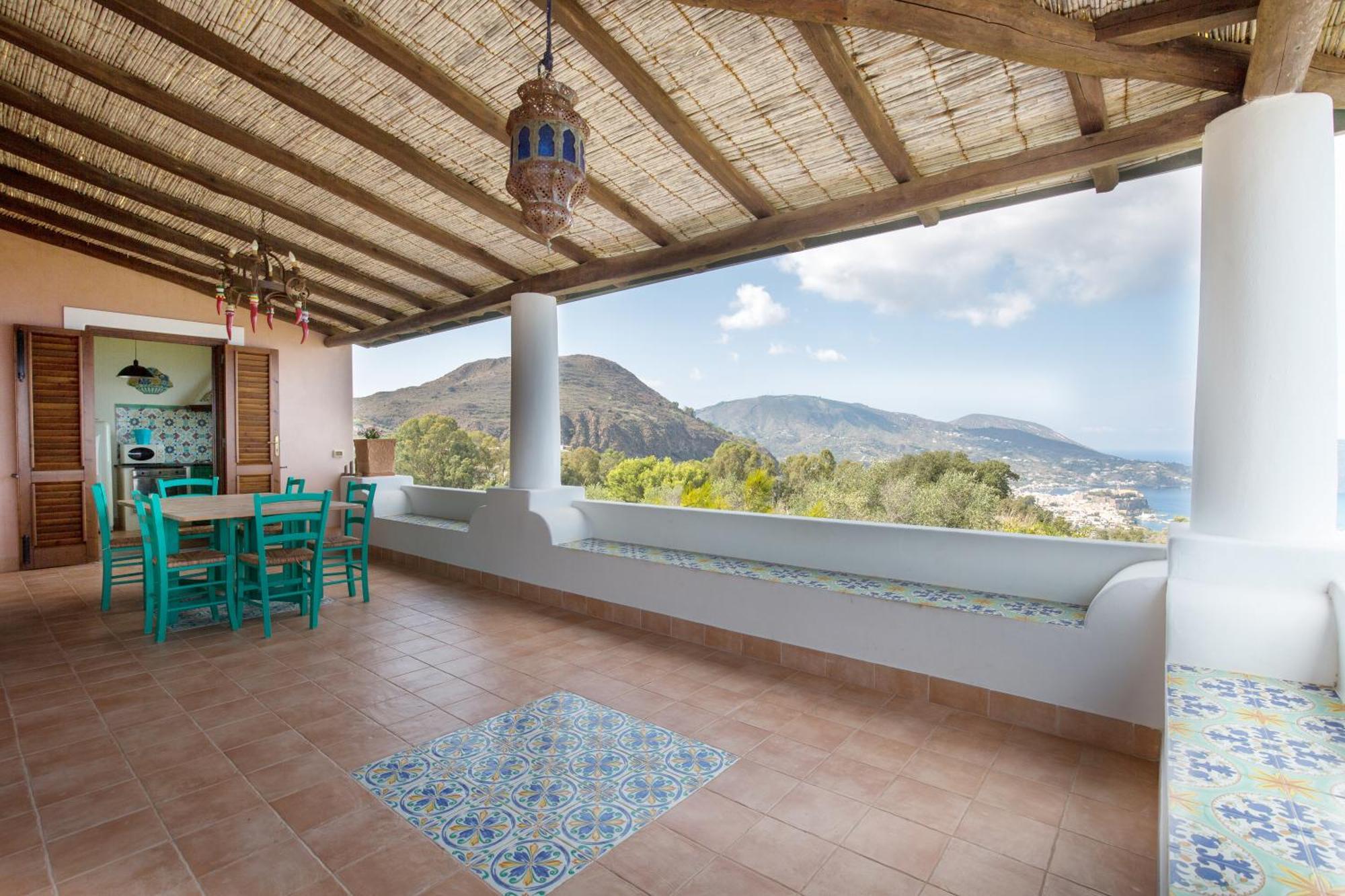 Sealight Villa Lipari - Vista E Piscina Exterior photo
