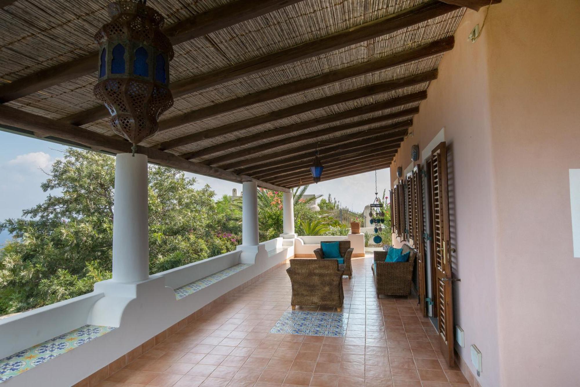 Sealight Villa Lipari - Vista E Piscina Exterior photo